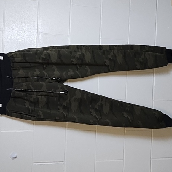 Huntington Beach Soft Sherpa Fleece Lined Knit Camo Jogger Utility Lounge Pants - Picture 1 of 10